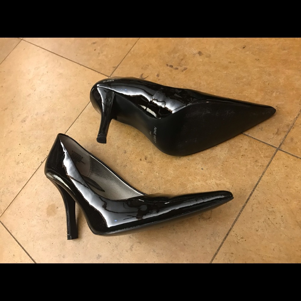 Nine West Black Patent Leather Shoes